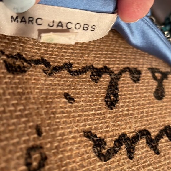 Dress - Picture 6 of 11